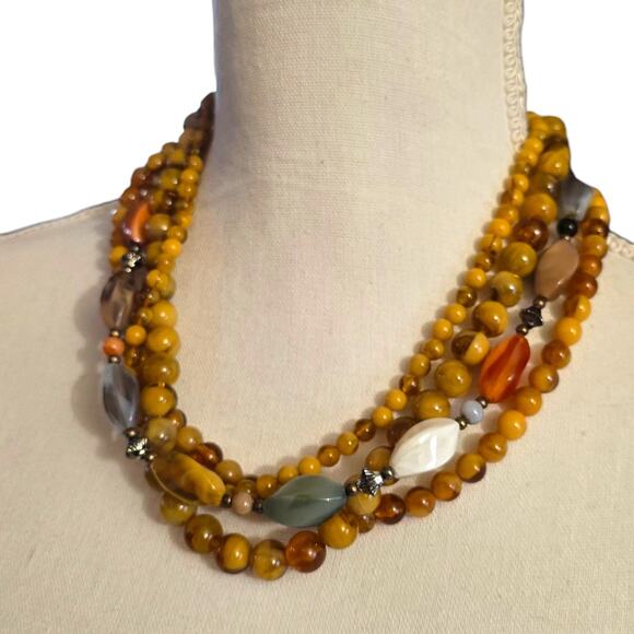 Vintage Multi Strand Beaded Necklace Moonglow Lucite 18" Retro Yellow Orange - Picture 4 of 8
